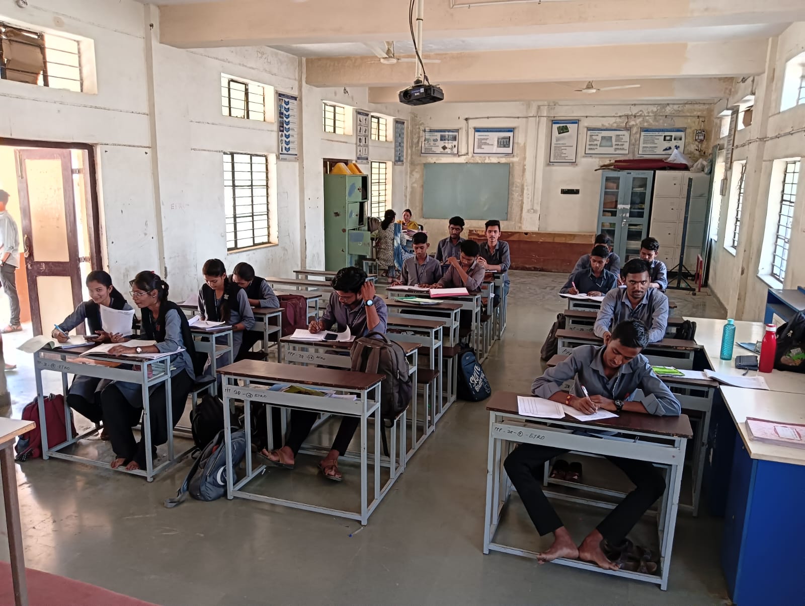 Electronics Lab 1
